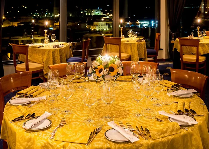 Hotel Vis A Vis
